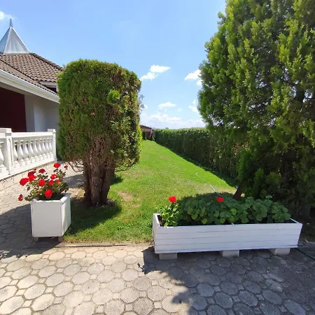 Marica Vendégház Casa de hóspedes Bük