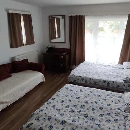 Casa de hóspedes Marica 3*